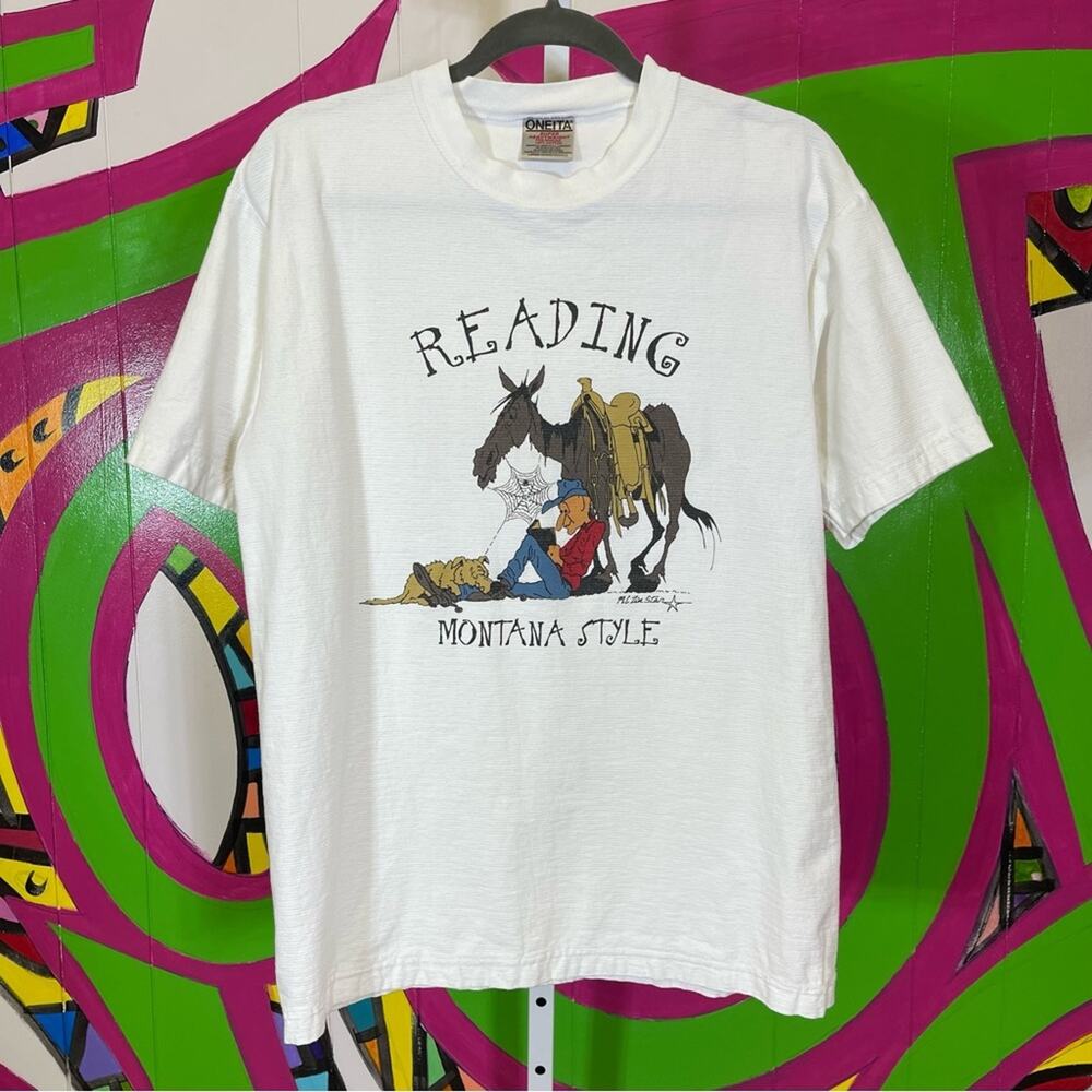 Oneita Super Heavyweight, Reading Montana Style T-Shirt. Size Large.